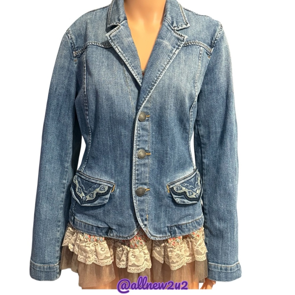 New Vintage Tommy Hilfiger Embellished Tailored Medium Wash Denim Jacket